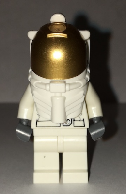 Astronaut Female (5002147)